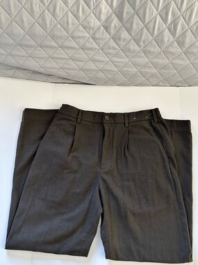 Uniqlo Men's Olive/Brown Pant-Bought in Korea-Korean Size Medium/31 Inch Waist